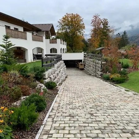 Alpenvilla Daire